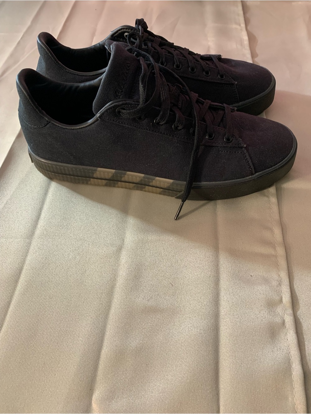 adidas Men's Black Low-Top Sneakers with Camouflage Midsole B25